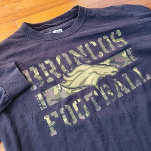 Camiseta Denver Broncos Talla Mediana Manga Larga Camuflada Logo Equipo NFL Ropa - Imagen 1 de 6