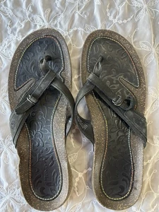 TEVA Ventura Flip Flops Women's Sz 8.5 Black Leather Brown Cork Comfort Sandals - Picture 1 of 10