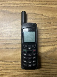 Iridium 9555 Satellite Phone - Black - Picture 1 of 7