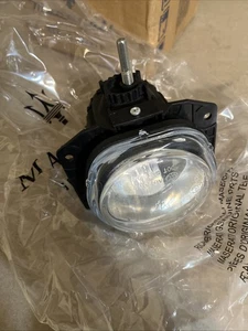 Maserati Front Fog Light Fit Cabrio Turismo Quattroporte M139 2008-16 OEM 272726 - Picture 1 of 3