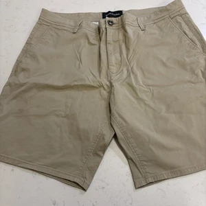Rodd & Gunn Mens Bermuda Shorts Sz 36 Khaki Sports Fit - Picture 1 of 5