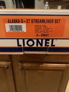 O-Gauge - Lionel 6-29041- Alaska Streamline Passenger Cars (4-Pac) - Picture 1 of 8