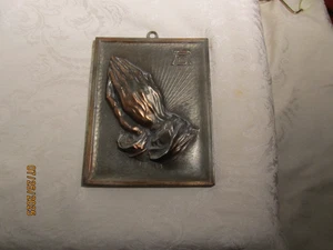 Colgador de pared Lero Danmark latón AD manos de oración - Imagen 1 de 8