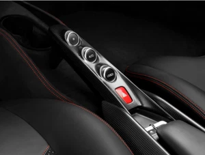Puente superior de fibra de carbono genuino Ferrari (F8) - Imagen 1 de 3
