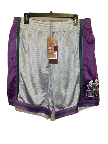 Mitchell & Ness Milwaukee Bucks 1996 NBA 75th Silver Swingman Shorts Mens XL Cover