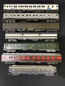 Lot Of 7 HO Scale Passenger Cars - Picture 1 of 9