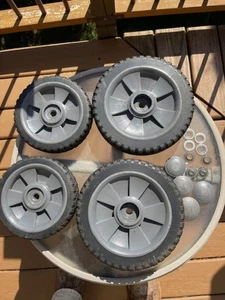 Black & Decker CMM1200 OEM Mähräder 24V Rasenmäher 242618-01 & 242600-01 - Bild 1 von 5