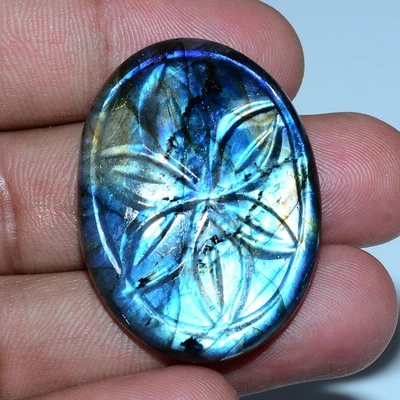 74.80 Cts Natural Labradorite 38mmx28mm Oval Hand Carving Flashy Loose Gemstone - Image 1 of 4
