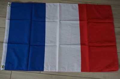 DRA007  DRAPEAU FRANCE  FRANCAIS  60X90 CM   NEUF AVEC OEILLET DE FIXATION FOOT - Photo 1/4
