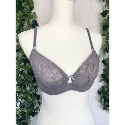 Bralette de renda floral transparente cinza B.tempt'd com laço branco e acabamento 36C - Imagem 1 de 4