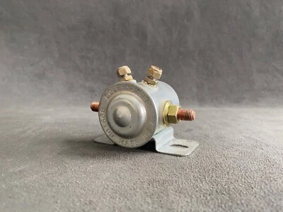 Solenoide de servicio continuo Cole Hersee 24144 24V Foto 1 de 4