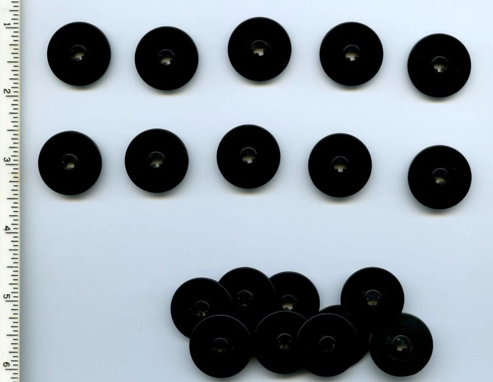 LEGO x 20 Black Technic, Disk 3 x 3 bulk lot 2723 - Image 1 of 1
