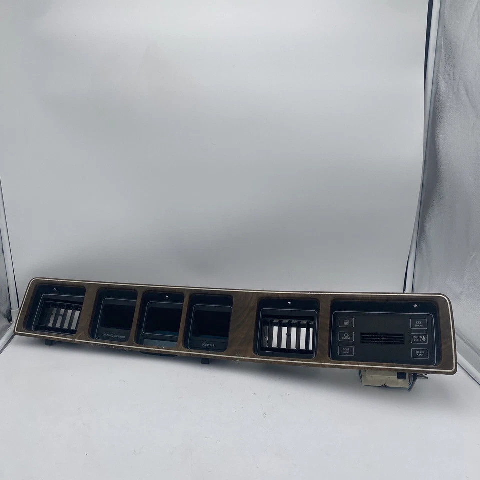 87 88 89 LINCOLN MARK VII LSC TABLERO PANEL BISEL VENTILACIÓN E4LB63044D70 Foto 1 de 4