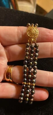 14k 3 Rolls  Peacock Color Pearls 71/4 Bracelet - Image 1 of 4