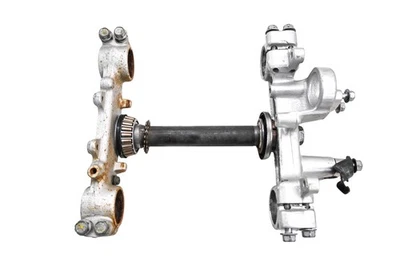 03 Abrazaderas de manillar triple árbol Yamaha TTR225 Foto 1 de 4