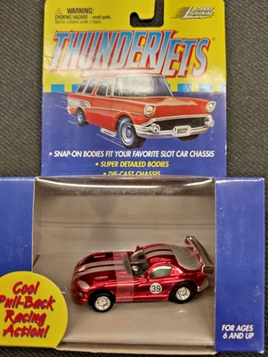 Johnny Lightning ThunderJet Viper 39 CH/RD  Pull Back Cars HO NEW PM2-19 - Image 1 of 2