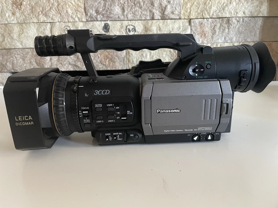 Panasonic AG-DVX100 3CCD Camcorder,   Charger, Powers On Looks To Be Working  - Image 1 of 4