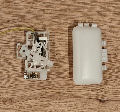 93-95 Mazda RX7 Fuel Level Sensor (FD01-60-960A) - Image 1 of 4