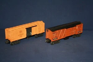 Lionel TWO Operating Cars (3656 Cattle Car & 3464 ATSF Oper Boxcar)-One Shipping - Picture 1 of 21