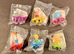 VINTAGE 1990 WENDYS MEET THE JETSONS KOMPLETTES SET MIT 6 CHARAKTERFIGUREN NEU - Bild 1 von 4
