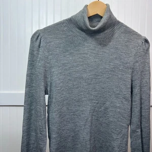 J. Crew Women's Grey Ribbed Turtleneck Sweater Balloon Sleeves 100% Merino Wool - Picture 1 of 8