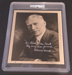 Rare CONNIE MACK Signed 8x10 Photo-HALL OF FAME-PHILADELPHIA ATHLETICS-PSA - Picture 1 of 5