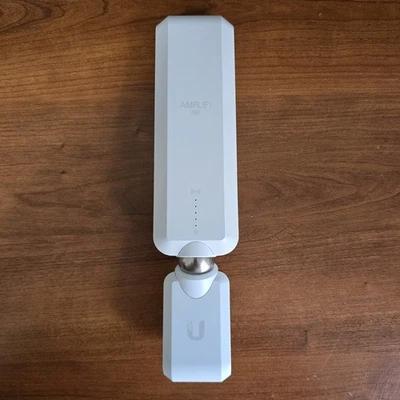 Ubiquiti AmpliFi HD WiFi MeshPoint Standalone* (AFI-P HD)Unlocked W/Power Supply - Image 1 of 4