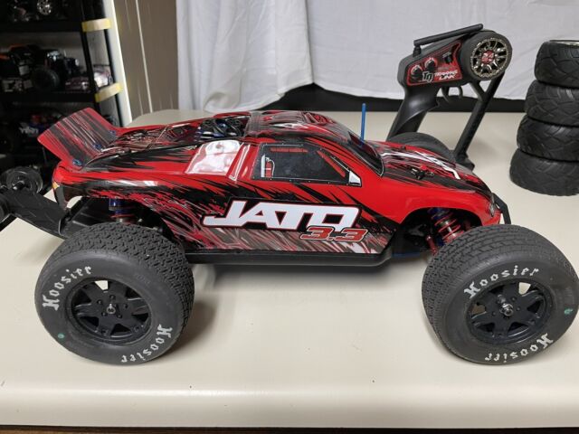 Carro de corrida de controle remoto Traxxas Nitro Slash 1:10