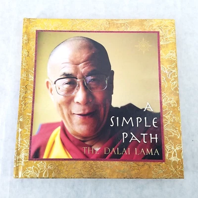 A Simple Path: Basic Buddhist Teachings  Illustrated Hardcover by The Dalai Lama Foto 1 de 4