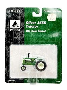 1/64 Oliver 1555 Narrow Front Tractor - Picture 1 of 1