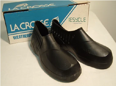 NOVA Sobresapata/Galosh Pequena de Borracha Preta [La Crosse] - Imagem 1 de 1