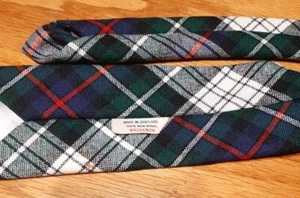 Vintage Mackenzie Made Scotland 100% Wool Traditional Tartan Neck Tie-Outlander? - Picture 1 of 6