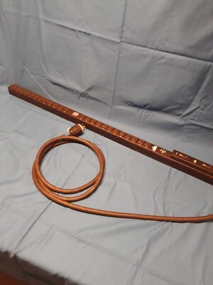 Leviton Basic Rack PDU Cat. No P1042-10L Unmetered Vertical Power Distribution - Image 1 of 4