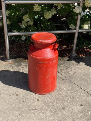 Lata de Leche 10 GAL Country Patio Decoración 24 x 13 Emb SHEBOYGAN FALLS PLYMOUTH Foto 1 de 4