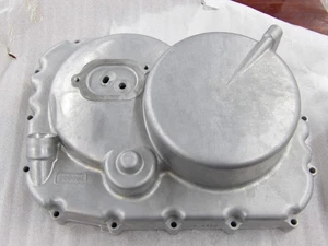 Cubierta de embrague cárter OEM 2002 Suzuki LTF 400 Eiger 11341-38F10 - Imagen 1 de 3