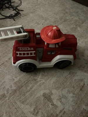 Tonka Fire Truck, Chuck My Talking Fire Truck, 2000, Hasbro Inc. - Image 1 of 4