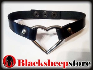 Collarino donna in cuoio con cuore in metallo artigianato Made in Italy rock - Imagen 1 de 2
