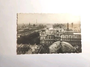 Postcard Vintage Paris Et Ses Merveilles Paris,  France A304 - Picture 1 of 3