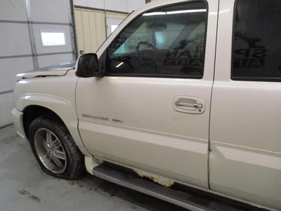 (LOCAL PICKUP ONLY) Driver Left Front Door Fits 02-06 ESCALADE 1698490 Foto 1 de 4