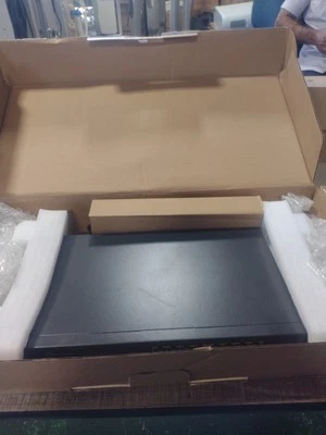 TP-Link TL-ER6120 Gigabit Router - Image 1 of 2