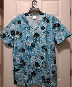 B Scrubs Blue & White Floral W/Owls Pattern Elastic Back Shirt/Top Size 2X NWT - Picture 1 of 6