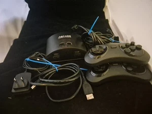 AtGames Legends Flashback FB8650 Includes Console,Plug,2 Controllers and HDMI - Picture 1 of 3