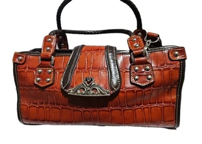 M.C. Cartera de mano bandolera Marc Chantal marrón de cuero vegano de cocodrilo en relieve  Foto 1 de 4