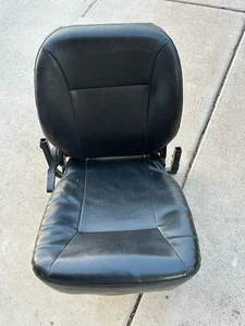 Jazzy Select Elite/ES/6/GT 18” Seat Assembly Cushions Armrest Black Complete - Picture 1 of 7