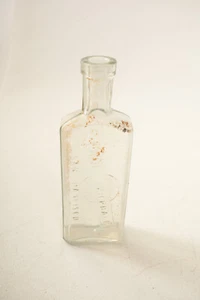 The Jones Thierbach Co (R3R-9) Medicine Bottle (JSF6) San Francisco CA Drug - Picture 1 of 10