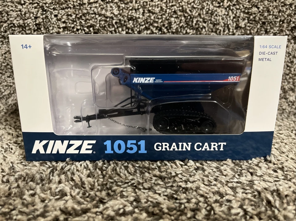 2022 SPECCAST 1:64 KINZE 1051 TRACKED GRAIN CART WAGON NEW!! - Image 1 of 3