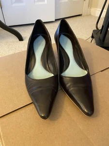 Cole Haan Brown/Black Size 7 Pointy Toe Pump Heels - Picture 1 of 6