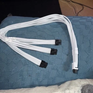 CABLEMOD E-SERIES PRO MODMESH SLEEVED 12VHPWR CABLE KIT FOR PCIE WHITE - Picture 1 of 3