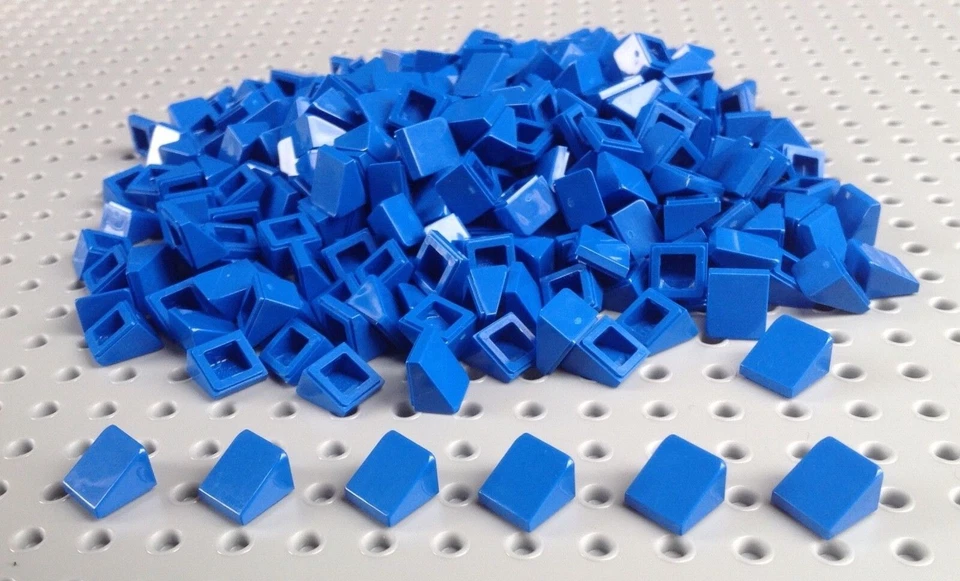 Lego Blue 1x1 2/3 Slope Brick Cheese Wedge (54200) x20 in a set *BRAND NEW* - Image 1 of 1
