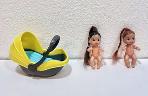 Lote de 2 muñecas infantiles Barbie Baby Krissy vintage con portabebés - Imagen 1 de 9